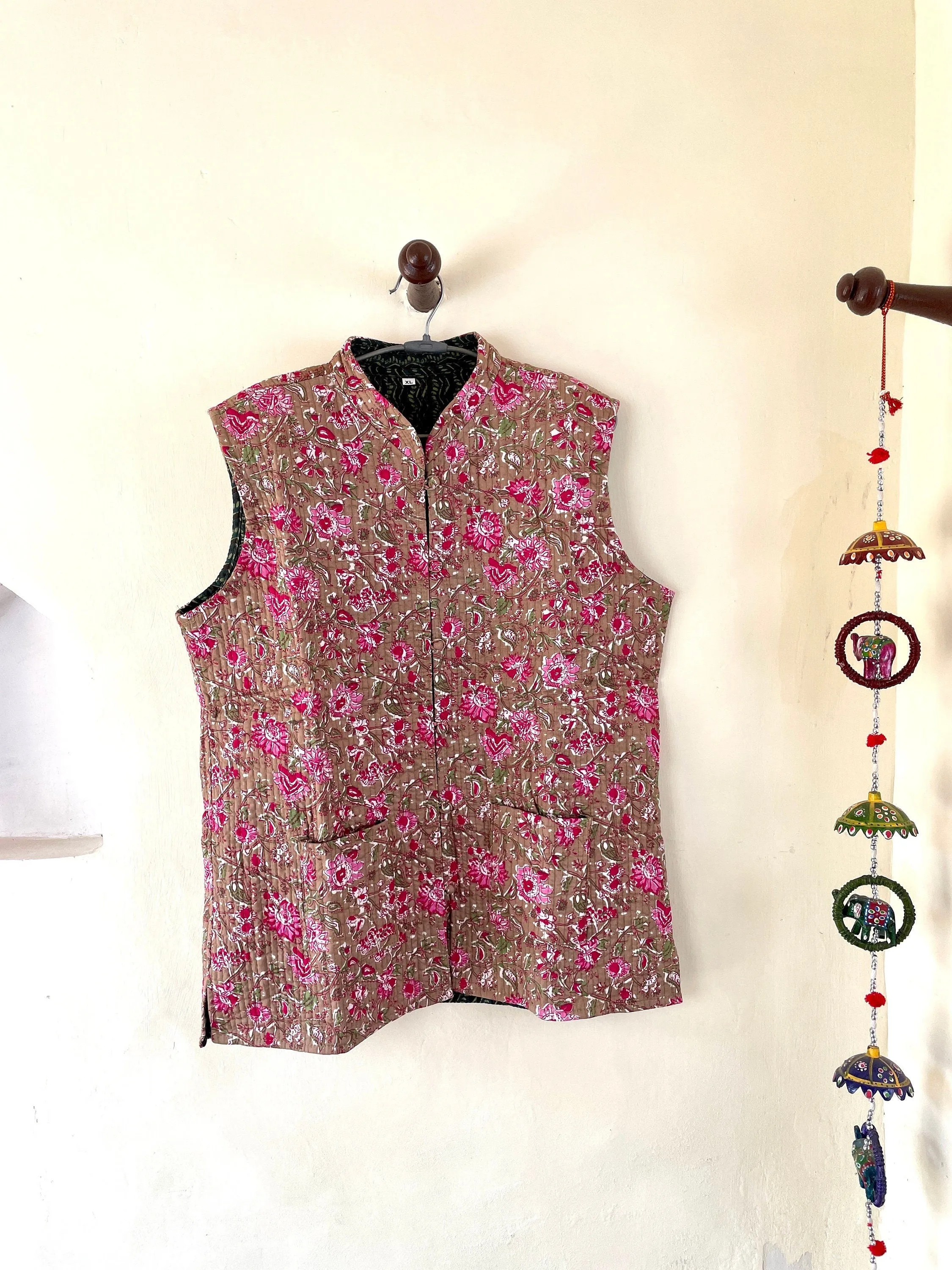 Indian Handmade Quilted Cotton Fabric Jacket Stylish Brown & Pink Floral Women's Sleeveless Vest, Reversible Waistcoat for Her