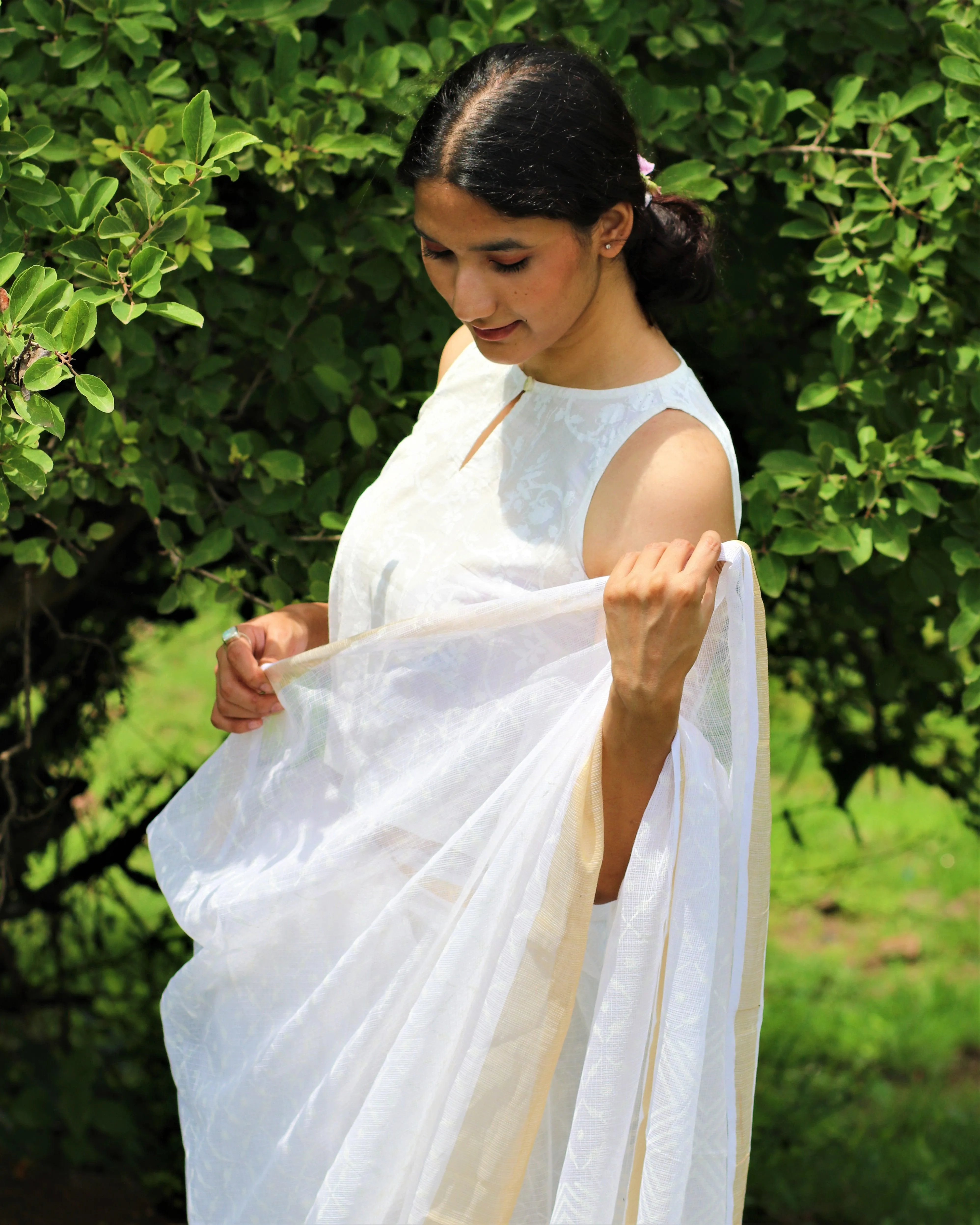 Ivory Pure Cotton Sleeveless Handprinted Blouse-Safed