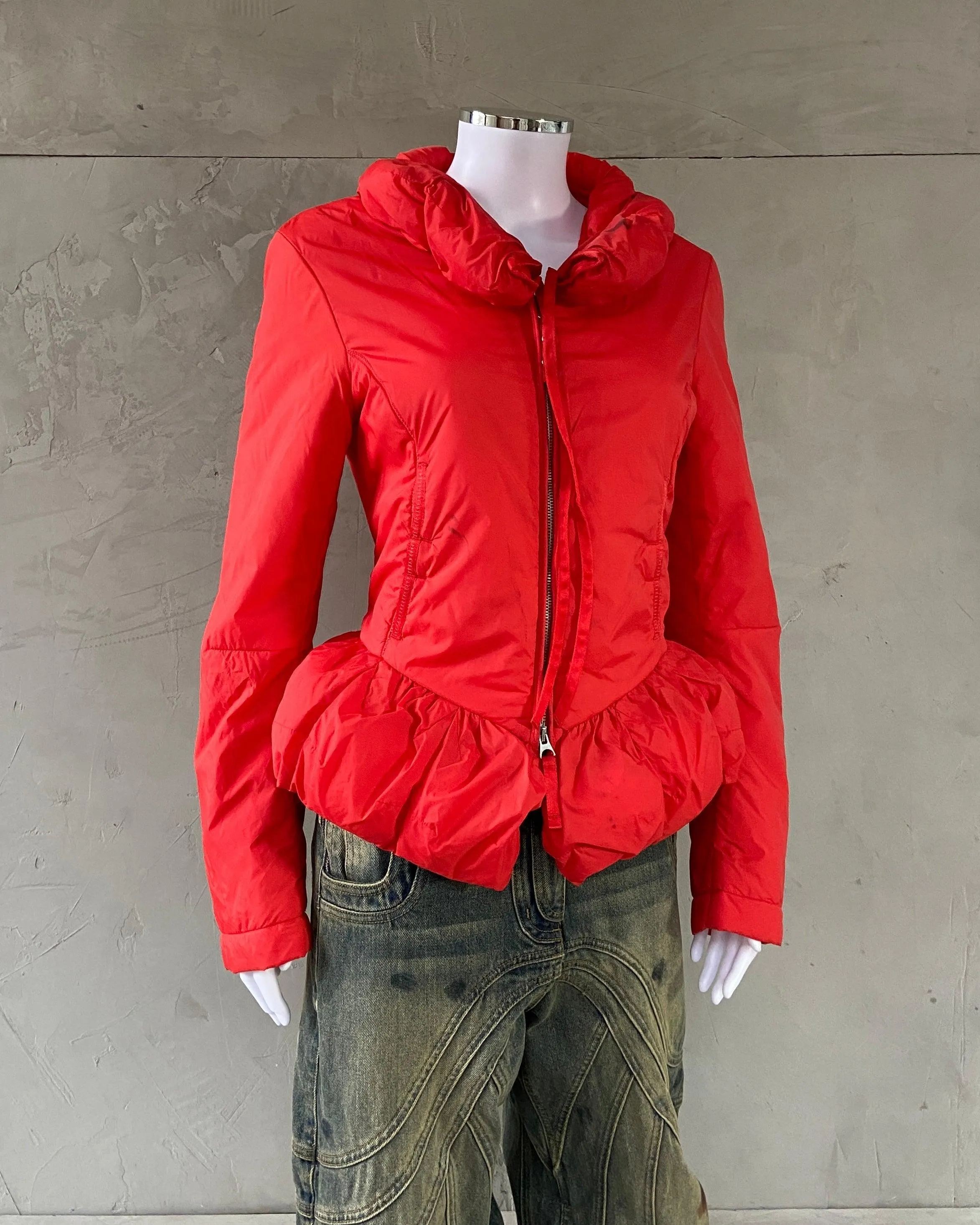 MARITHE FRANCOIS GIRBAUD MFG RED PUFFER JACKET - M