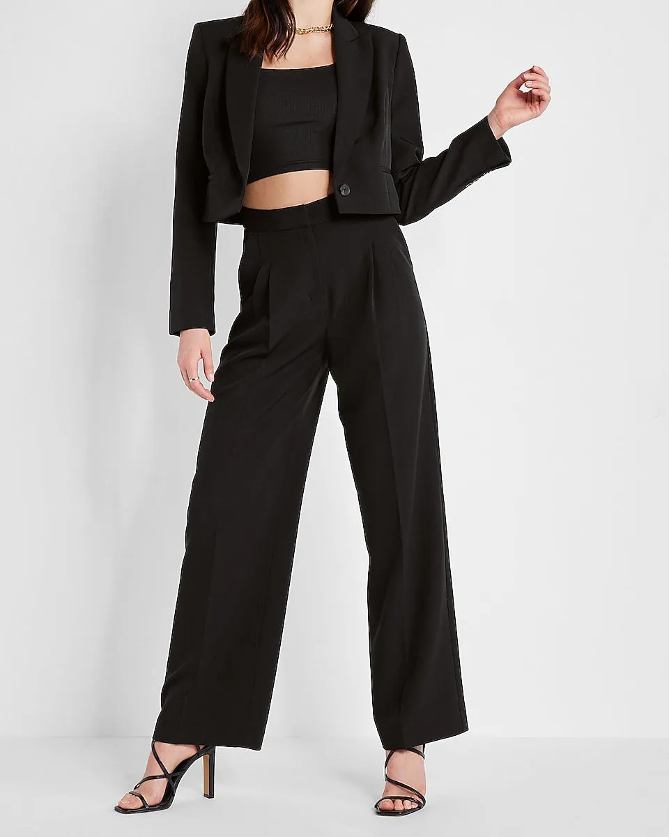 Peak Lapel Cropped Blazer in Pitch Black