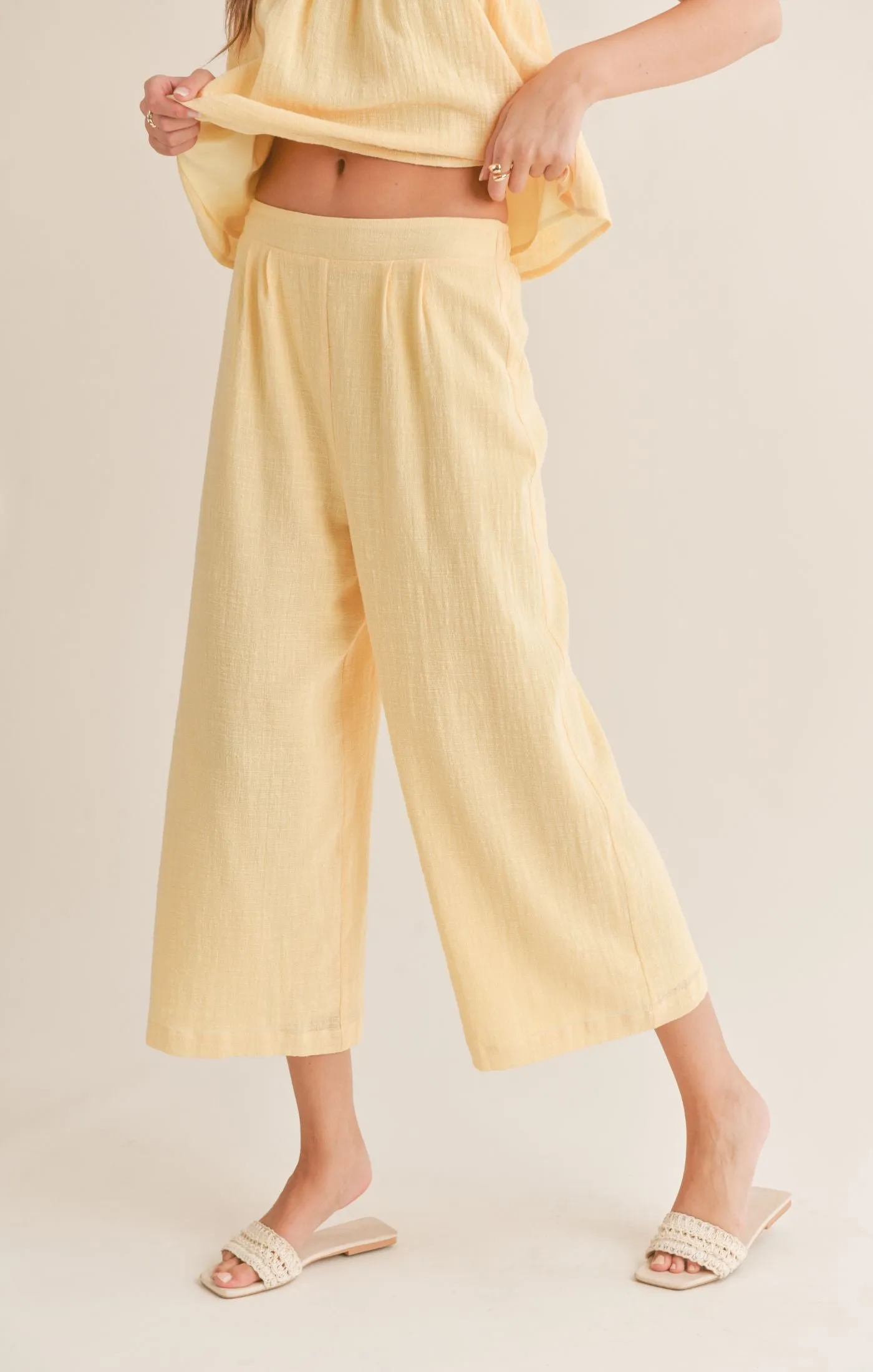 Sadie And Sage Bird Song Wide Leg Cropped Pant