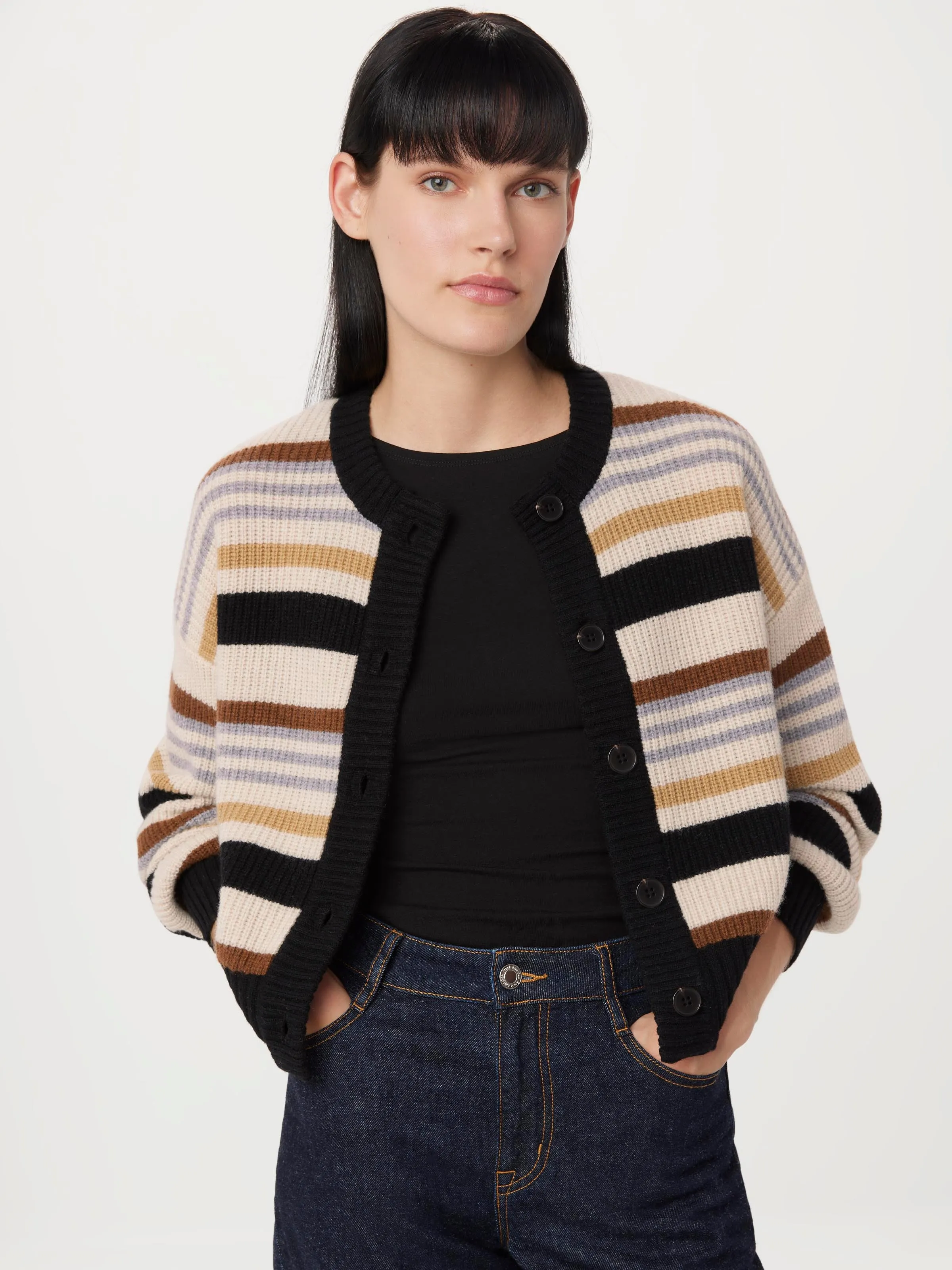 The Lambswool Cardigan in Vanilla